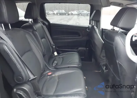 2022 Honda Odyssey Touring z USA, uszkodzony, nr VIN 5FNRL6H85NB010592